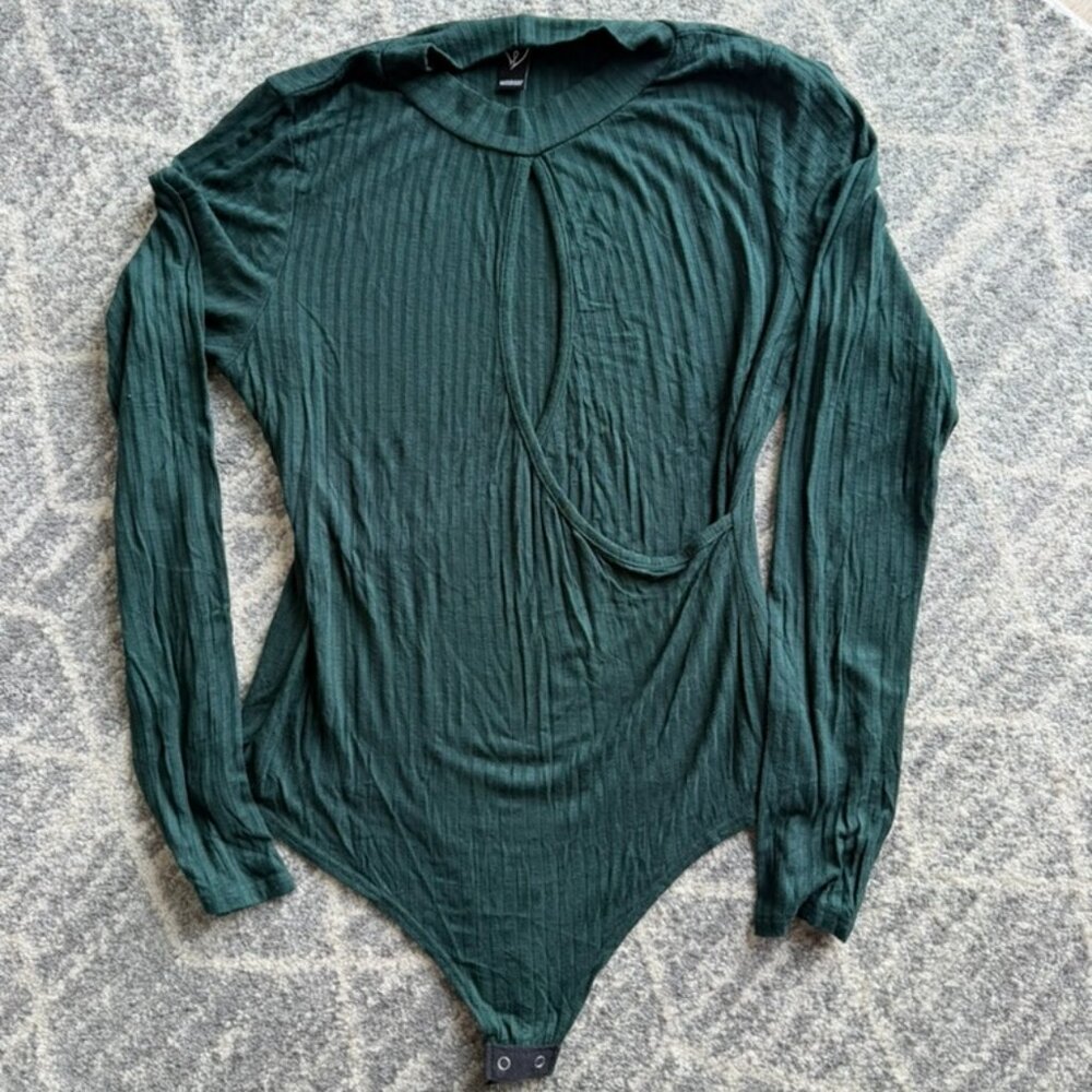 Windsor Emerald Green Ribbed Long Sleeve Cutout Bodysuit